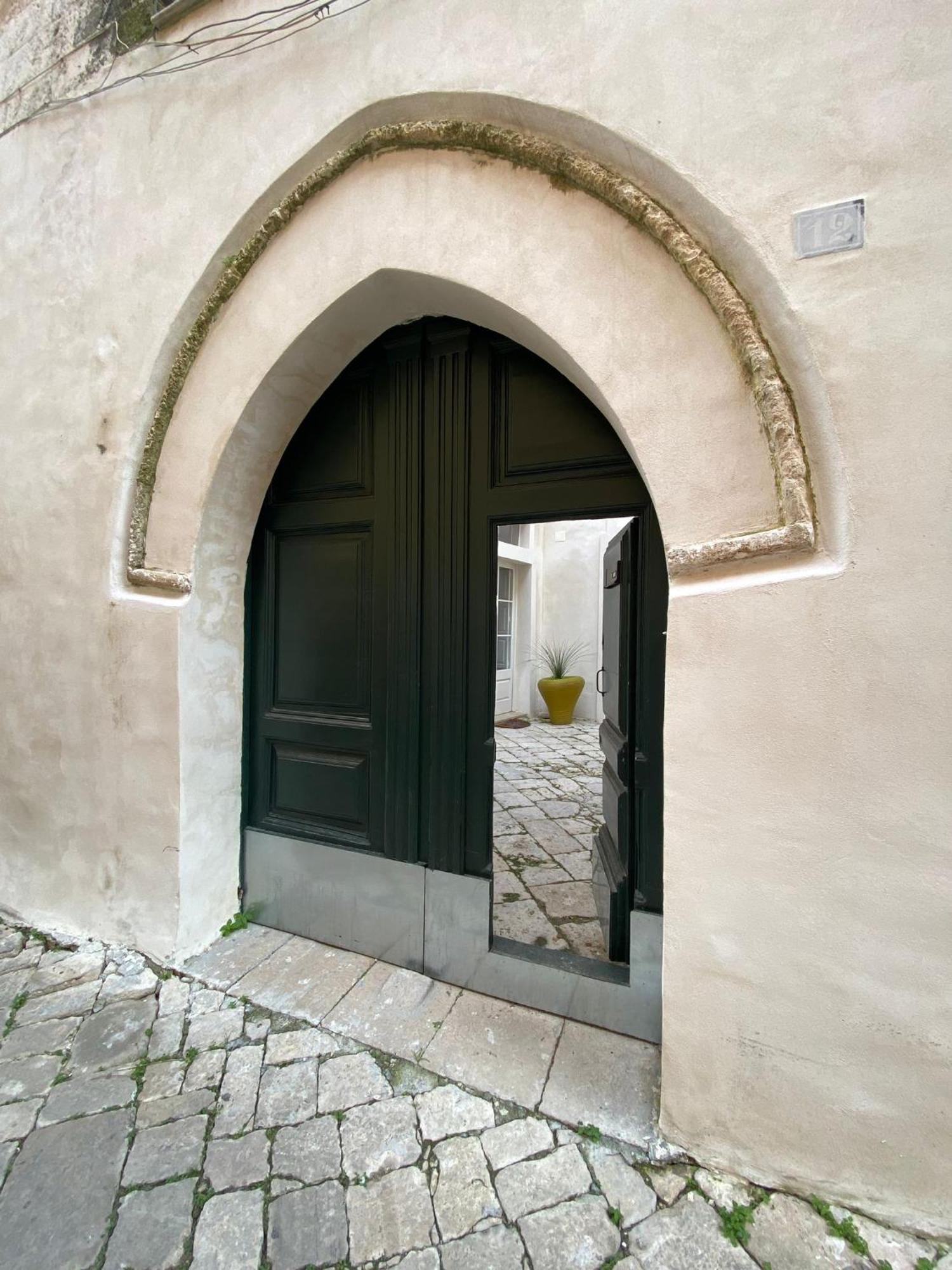 ホテル La Bella Estate ナルド エクステリア 写真